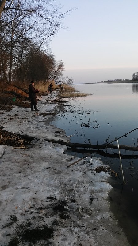 к восходу солнца