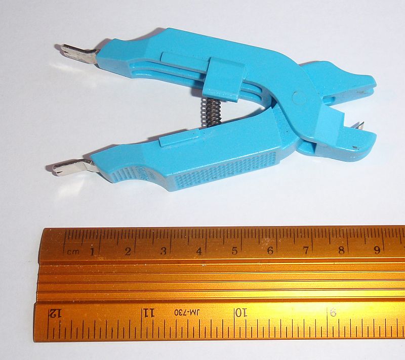 pr 002..jpg